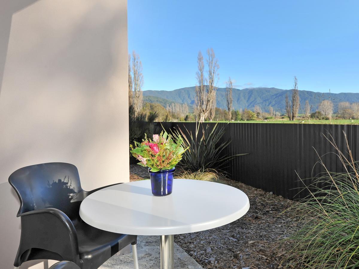 Mohua Motels Takaka Exterior photo