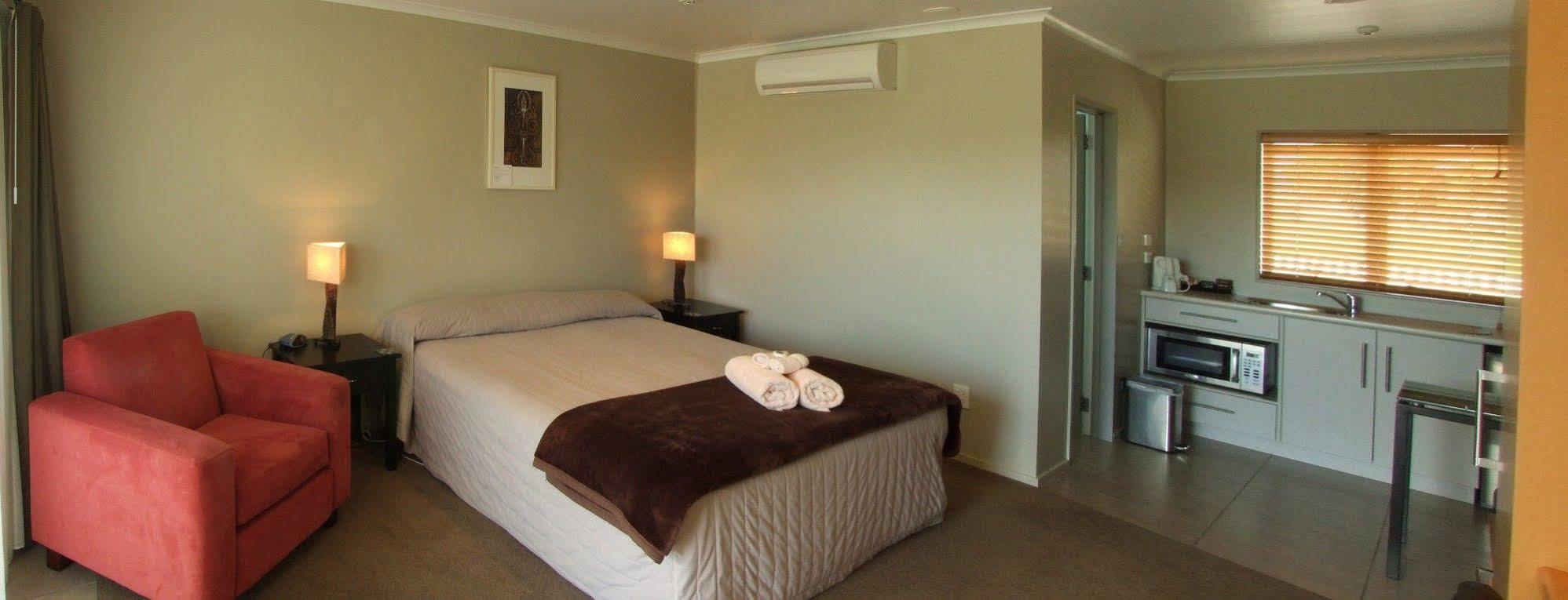 Mohua Motels Takaka Exterior photo