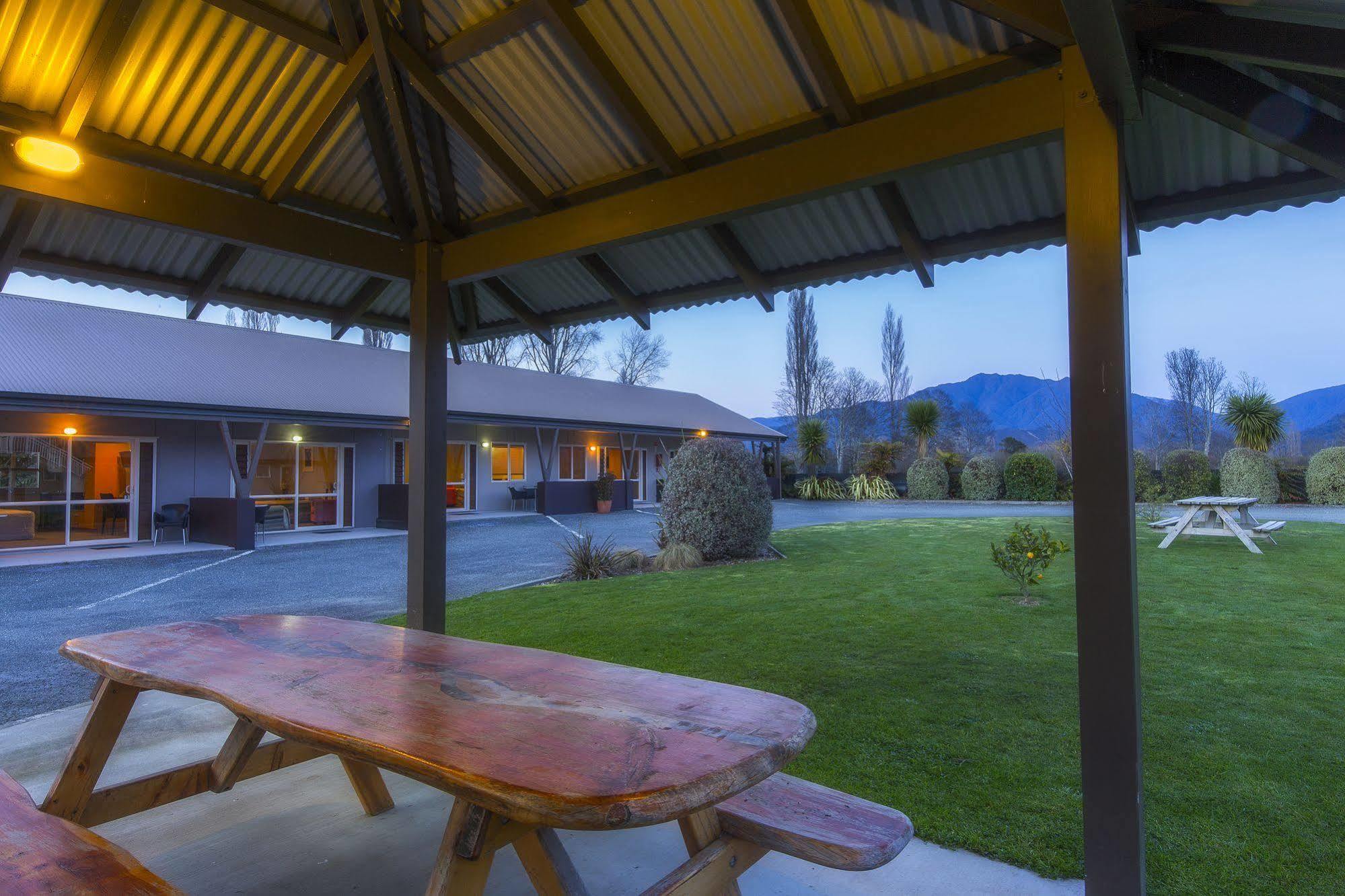 Mohua Motels Takaka Exterior photo